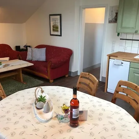 With 3 Bedrooms * Holnishof