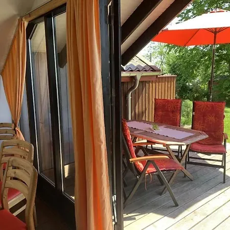 With 3 Bedrooms Prázdninový dům